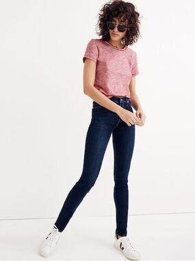 Madewell 9" Mid-Rise Skinny Jeans in Larkspur Wash: TENCEL Denim Edition